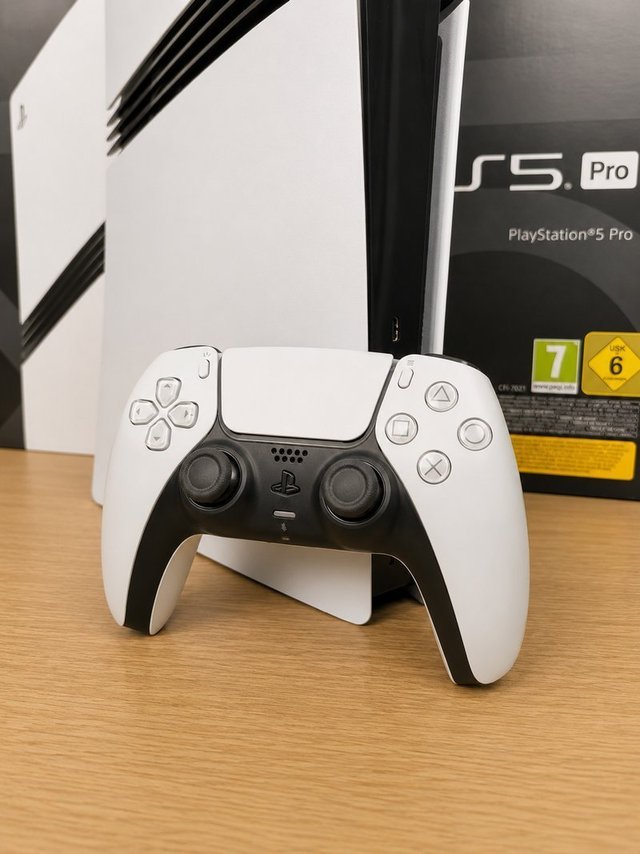 ¡CON FACTURA! Ps5 pro 2TB