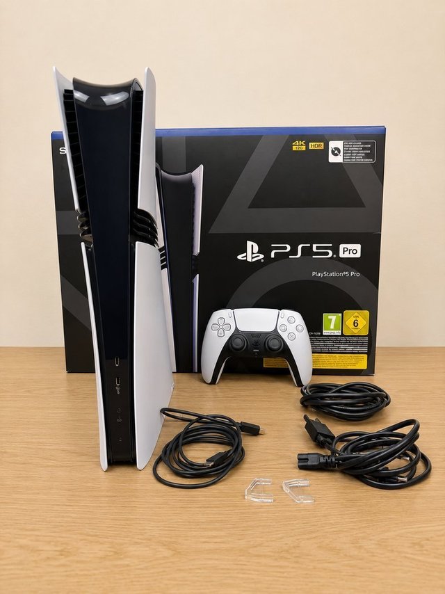 ¡CON FACTURA! Ps5 pro 2TB