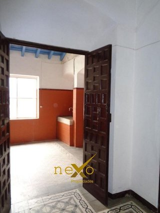 Chalet en venta en Carmona