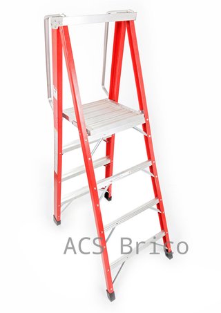 Escalera Fibra Tijera 2x4 - 1,14 Metros - 10400 - Mader
