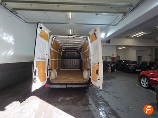 Nissan NV400 2.3dCi  L2H2 136CV