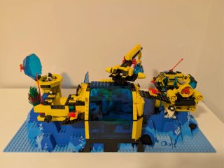 Lego 6195 Neptune Discovery Lab