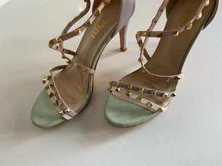 Sandalias Lodi Tacon Talla 38 Verde y Rosa