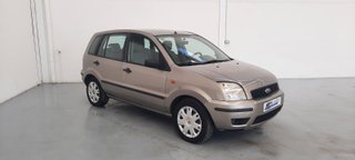 Ford Fusion 2004