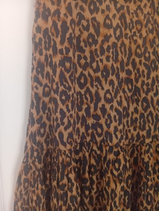 Vestido midi Zara estampado leopardo Talla S
