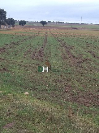 Terreno en venta en Los Cigarrales-La Bastida en Toledo