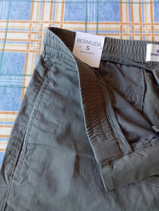 Short verde Springfield Talla S sin estrenar