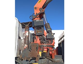 SCANIA 4 Ejes con Pluma y Plataforma