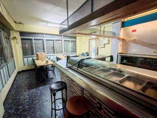 Local comercial en venta en San Roc - El Remei en Badalona