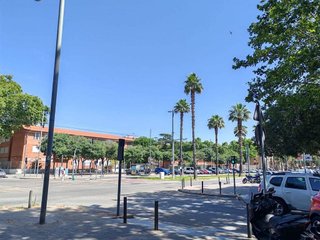 Local comercial en venta en San Roc - El Remei en Badalona