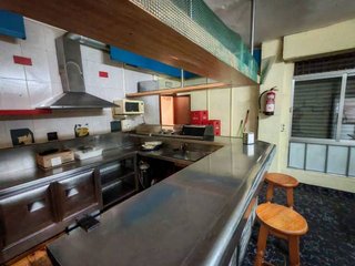 Local comercial en venta en San Roc - El Remei en Badalona