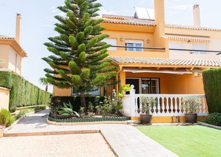 Casa pareada en venta en Riviera del Sol en Mijas