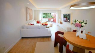Ático en alquiler en Puerto Banús en Marbella