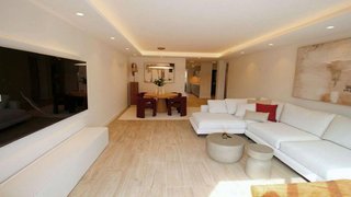 Ático en alquiler en Puerto Banús en Marbella