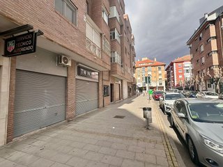 Local comercial en alquiler en El Carmen en Murcia
