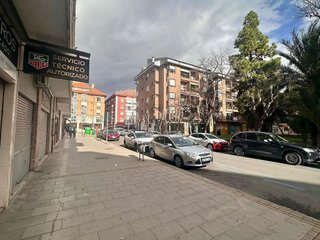 Local comercial en alquiler en El Carmen en Murcia