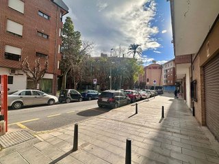 Local comercial en alquiler en El Carmen en Murcia