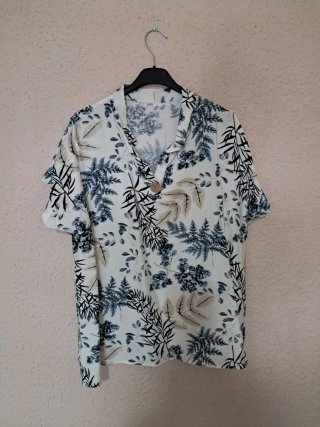 Conjunto blusa y pantalón estampado