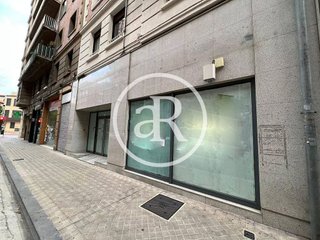 Local comercial en venta en Ensanche en Pamplona