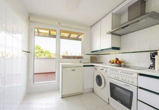 Ático en venta en Nueva Andalucía centro en Marbella