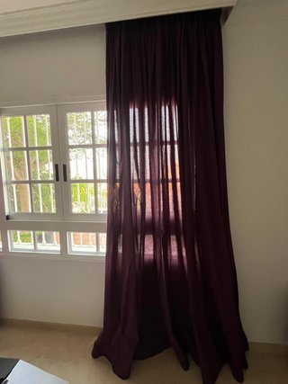 Cortinas color vino de tela