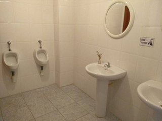 Local comercial en venta en Este en Castellón de la Plana