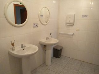 Local comercial en venta en Este en Castellón de la Plana