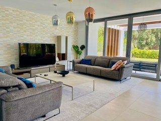 Casa en alquiler en Río Real en Marbella
