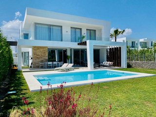 Casa en alquiler en Río Real en Marbella