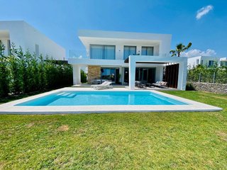 Casa en alquiler en Río Real en Marbella