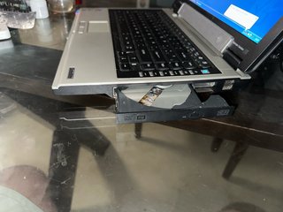 Portátil Toshiba Satellite M50-183