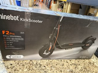Patinete Eléctrico Ninebot KickScooter F2 Pro
