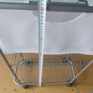 Carrito multiusos con ruedas