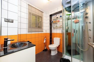 Casa adosada en venta en Loja
