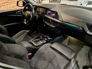 BMW Serie 118i Auto año 2020