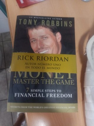 Money Master the Game : 7 Simple Steps to Finan...