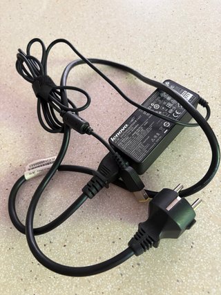 Cargador Portátil Lenovo
