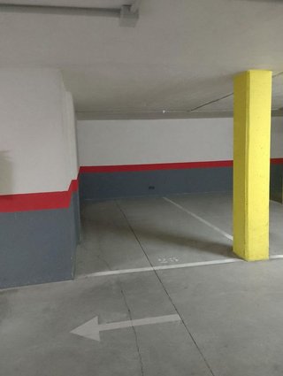 Garaje en alquiler en El Campillo - Polígono Cantabria en Logroño