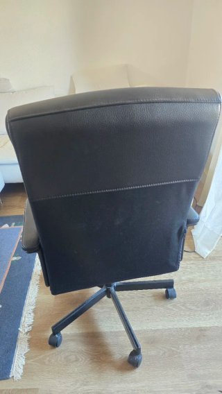Silla giratoria Ikea Millberget Oficina Negra
