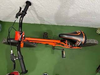 Bici infantil UMIT 18 naranja