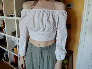 Blusa blanca manga larga talle corto
