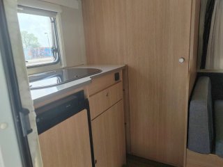 Caravana Sunlight con toldo