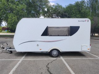 Caravana Sunlight con toldo
