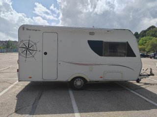 Caravana Sunlight con toldo