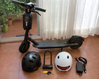 Patinete Eléctrico Xiaomi M365 + Accesorios