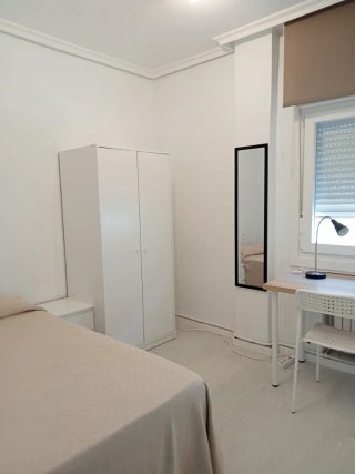 Habitación estudiantes Tudela curso 26/27
