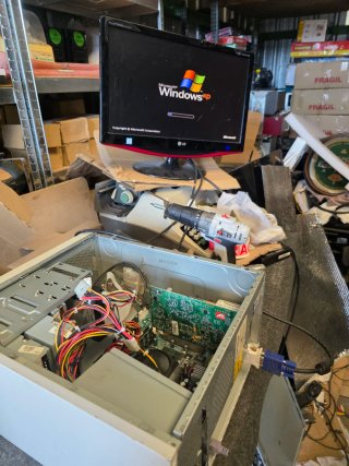 All in Wonder ATI Radeon 9000
