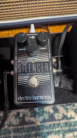 Electro Harmonix Silencer Pedal
