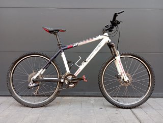 Bicicleta Montaña Rockrider Blanca