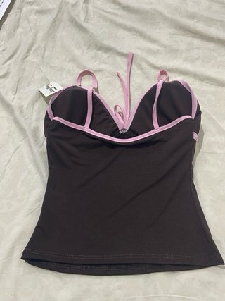 Top Italy Moda marrone e rosa con coppe